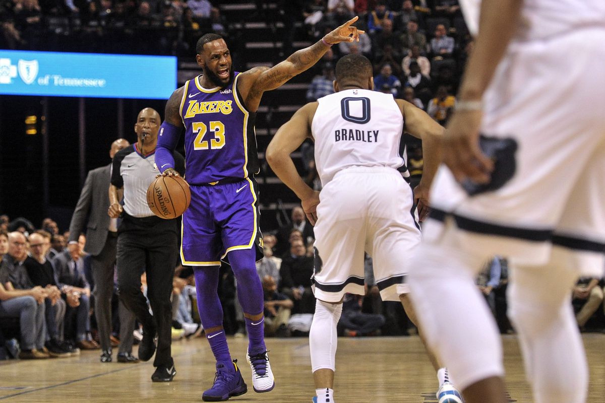 Cơ hội vào playoffs của LA Lakers lúc này là bao nhiêu?